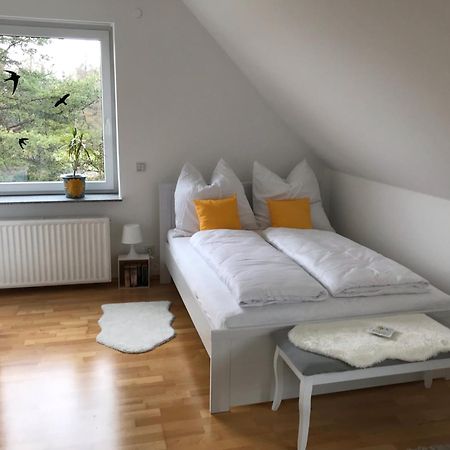 Kleine Auszeit Mit Aussicht Velbert Toenisheide Apartment Exterior foto