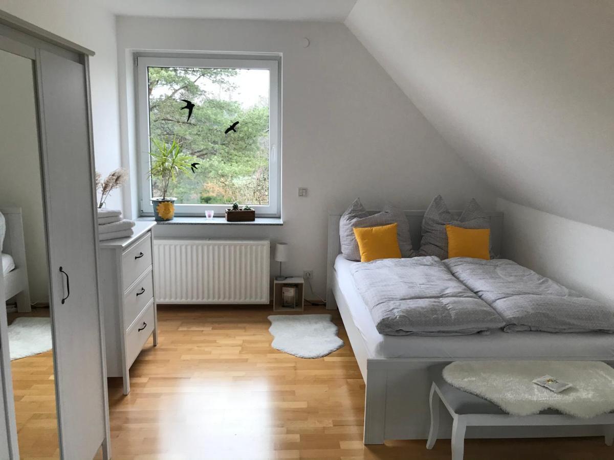 Kleine Auszeit Mit Aussicht Velbert Toenisheide Apartment Exterior foto