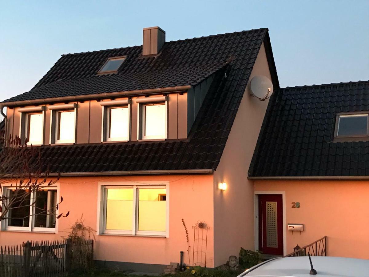 Kleine Auszeit Mit Aussicht Velbert Toenisheide Apartment Exterior foto
