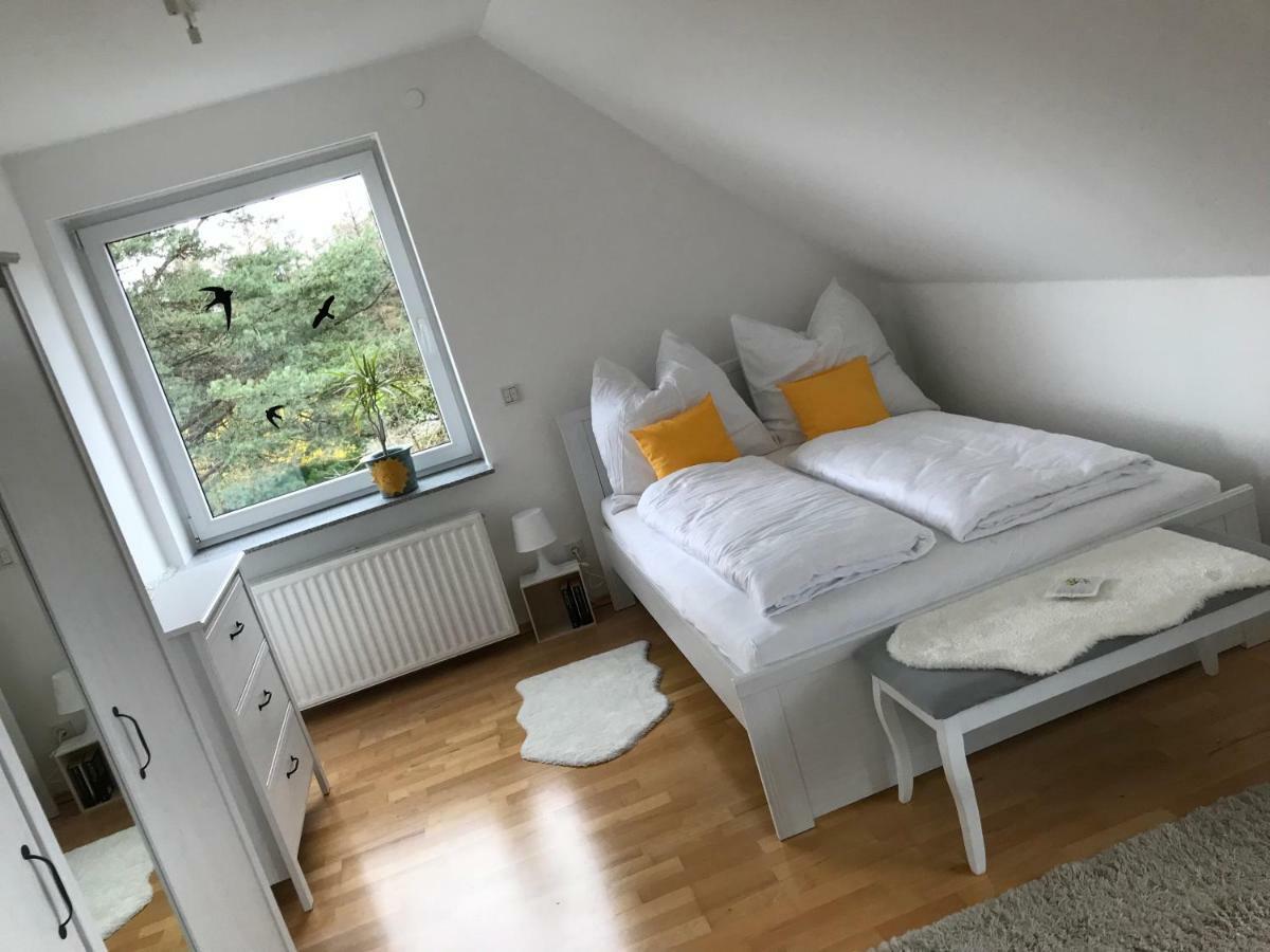 Kleine Auszeit Mit Aussicht Velbert Toenisheide Apartment Exterior foto